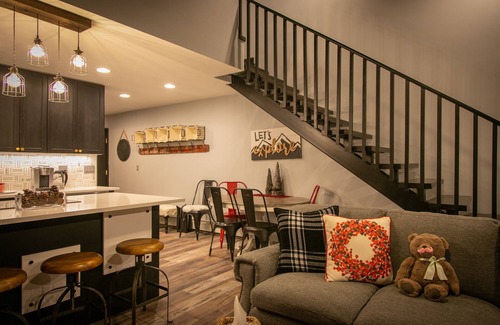Copper Mountain Village Condo | Updated Ski in/out Penthouse