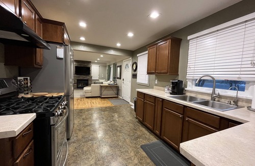Billings House | Updated Traditional Home Near Lake Elmo