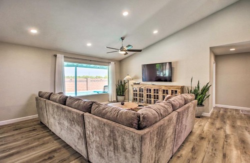 South Harrison House | Updated Tucson Home with Pool, Grill, Mtn Views