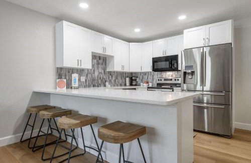 Apollo Beach Apartment | Updated Waterfront Condo in Apollo Beach