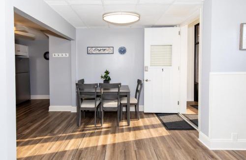 Sandusky Apartment | Upgraded Downtown Apartment Sleeps 5