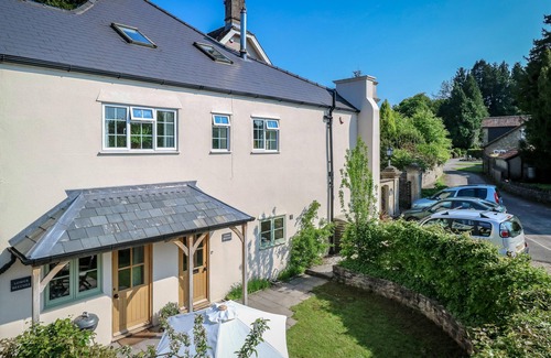 Ashwick Apartment | Upper Beeches at The Beeches Holiday Homes