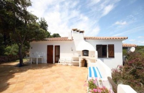 La Conia Apartment | Upper floor of Villa Carlotta - La Conia, CANNIGIONE.