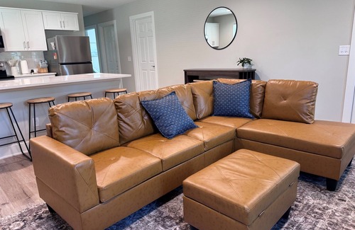 Saint Marys  Allen County House | Upper Fort Flat - Sleep 8 with Balcony Views