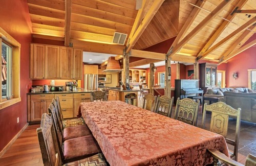 Palomar Mountain Ski Chalet | Upper Meadow Lodge - Groups up to 23 on 17 acres