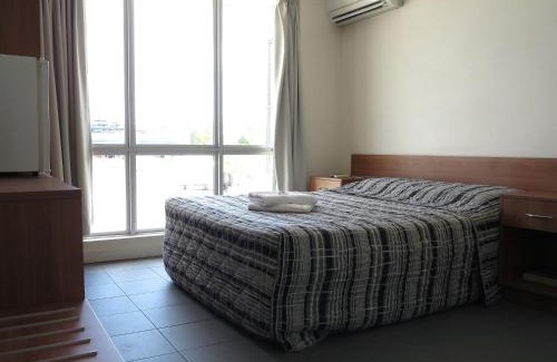 Kirwan Hotel | Upper Ross Hotel