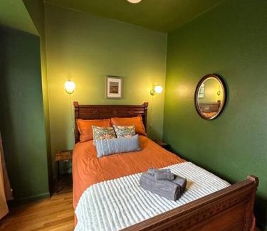 Livingston Apartment | Upper Yellowstone Suite