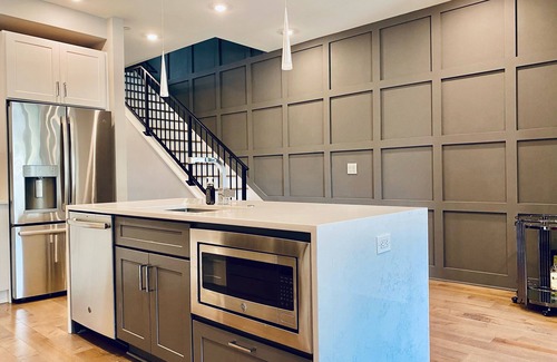 Trinidad Condo | Upscale 3BRD Rooftop TV+Monument Views+Parking @H st Corridor Free Cancellation
