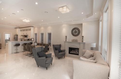Renfrew-Collingwood House | Upscale 4BR Vancouver