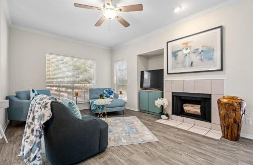 Southwest Carrollton Apartment | Upscale City Apartment with Pool , Fitness Center