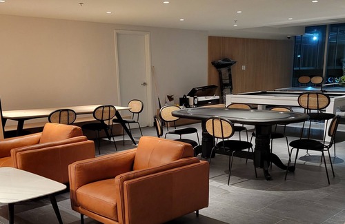 Brossard Condo | Upscale condo with spectacular views.15 minutes drive to downtown Montreal.