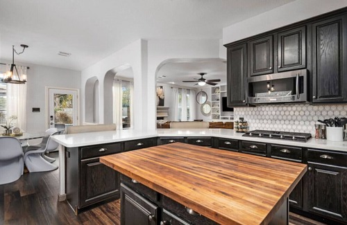 Cypress House | Upscale Cypress Stay Pool, Hot Tub, EV, Sleeps 20