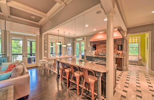 Hartwell House | Upscale Family Home with Dock on Lake Hartwell!