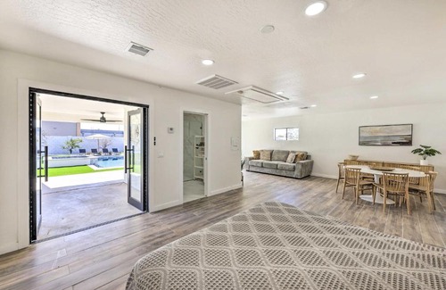 Glendale Apartment | Upscale Glendale Casita with Pool and Hot Tub!