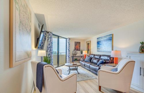 Hudson Apartment | Upscale Gulf Front Hudson Condo with Pool