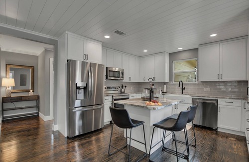 Dripping Springs House | Upscale Home With Pool and Firepit - Close to Mercer St!