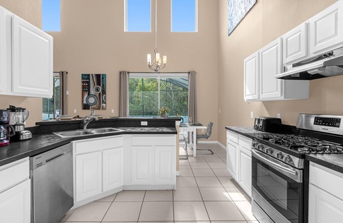 Crescent Lakes House | Upstay Home w Pool, Hot Tub & Patio - Pet Friendly
