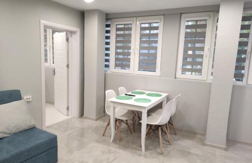 Ruse Center Apartment | Uptown Funk