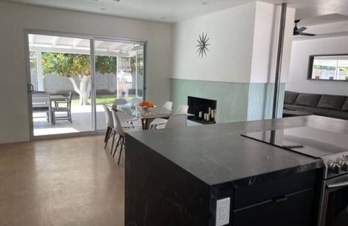 North Mountain House | Uptown Mid Century Charmer