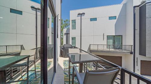 Downtown House | Uptown Oasis