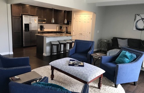 Camelback East Condo | Uptown Phoenix Newly Renovated Condo