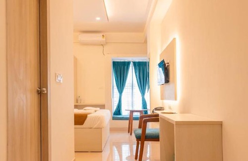 Kalyan Nagar Hotel | Uptown Suites