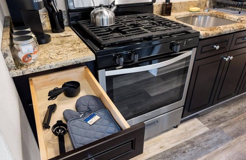Peoria Apartment | Urban 1BD moments away from DT Peoria