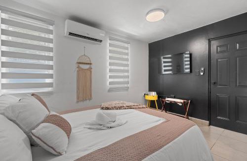 Ocean Park Apartment | Urban Beach One-Bedroom Apartment - 4 Guests TB3