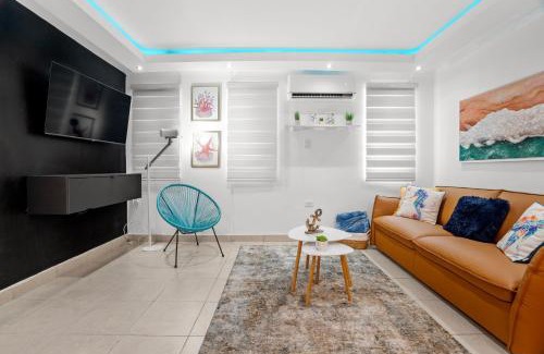 Ocean Park Apartment | Urban Beach One-Bedroom Apartment - 4 Guests TB3