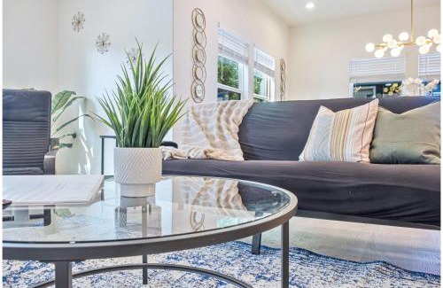 Denver Heights House | Urban Delight 4BR3BA Near City Center
