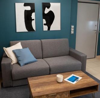 Xanthi Apartment | Urban Downtown Suite Xanthi Two Bedrooms Meno Homes 4