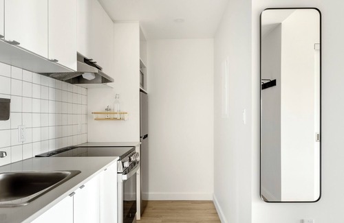 Shaughnessy Village Apartment | Urban Elegance Redefined at Dorchester
