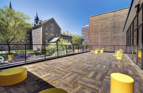 Shaughnessy Village Apartment | Urban Elegance Redefined at Dorchester