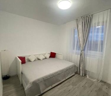 Chiajna Apartment | Urban Escape With Free Parking&Wi-Fi