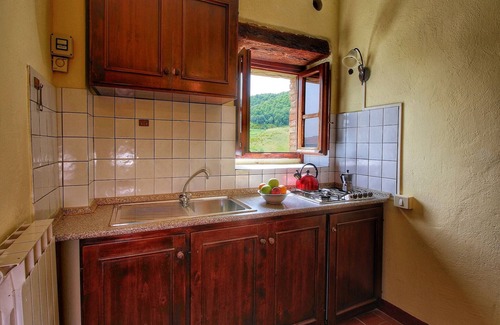 Monte Santa Maria Tiberina Other | Urban farmhouse in Umbria with pool