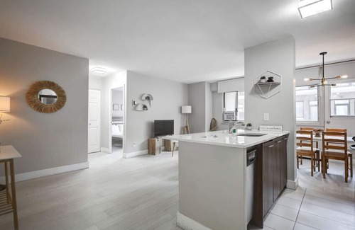 Downtown Montreal Apartment | Urban Haven on Downtown
