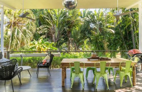 Edge Hill House | Urban Jungle Townhouse - Tropical Living