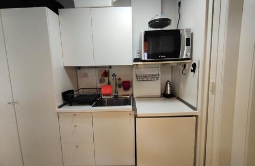 Leon XIII-Los Naranjos Apartment | Urban Nest