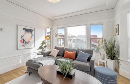 Temescal Apartment | Urban oasis close to Bart, shops, restaurants in oakland