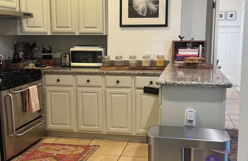 Uptown Oakland House | Urban Oasis - Close to San Francisco