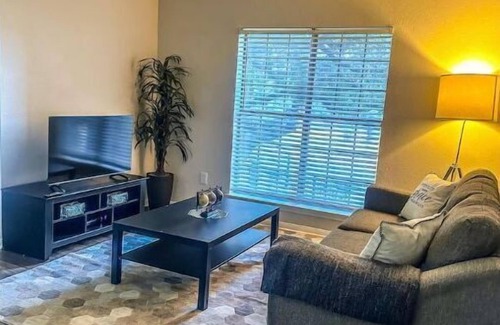 North Burnet Apartment | Urban Oasis - Domain area!