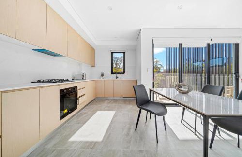 Homebush Apartment | Urban Oasis in Heart of Homebush