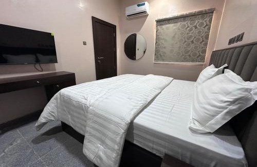 Kaduna Apartment | Urban Oasis Studio