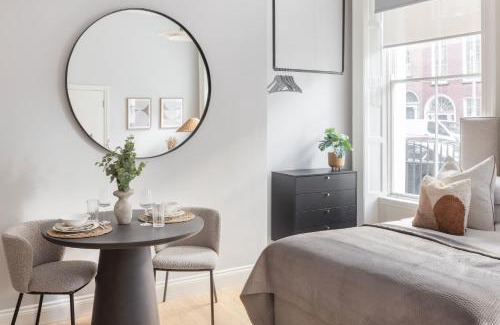 Grand Canal Dock Apartment | Urban Rest Merrion Square Apartments