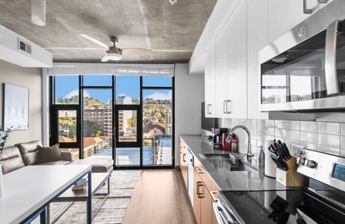 Five Points South Apartment | Urban Retreat 2BR Near UAB S71