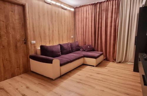 Barlad Apartment | Urban Retreat Barlad