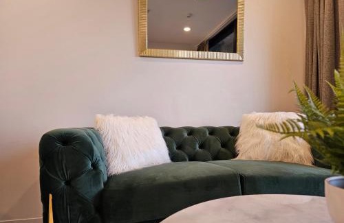 Auckland Central Business District Apartment | Urban Retreat - Central Auckland Stay