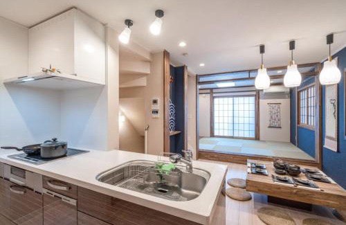 Asakusa Villa | Urban Sakura Villa 110 square