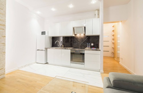 Wilda Apartment | Urban Serenity Wilda Apartment