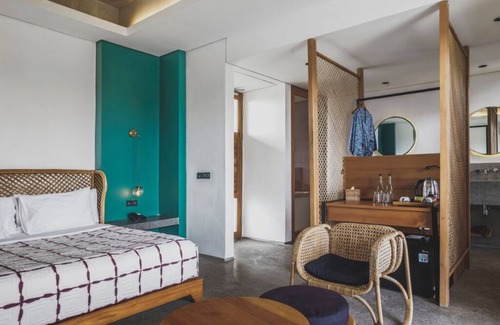 Munggu Resort | Urban Suite room include breakfast 2 minutes walk to beach